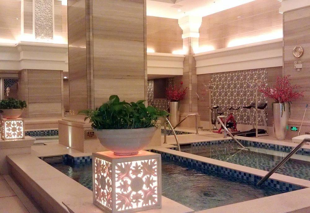 Water Way Hotel Guangzhou Exterior photo